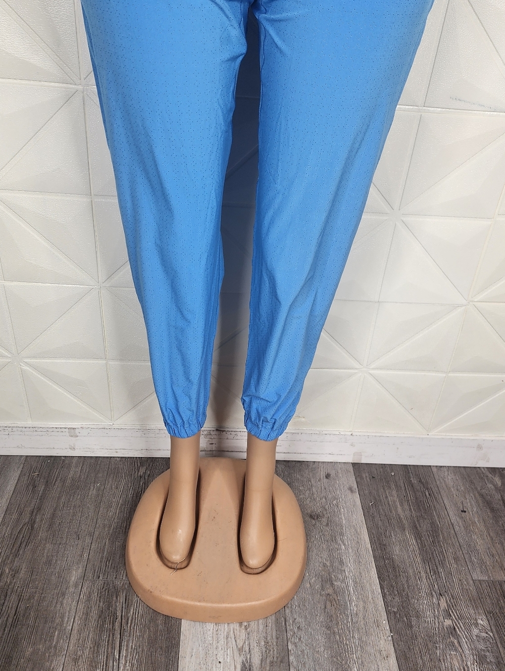 Lululemon Adapted State Perforated High-Rise Joggers Light Blue - Picture 3 of 9